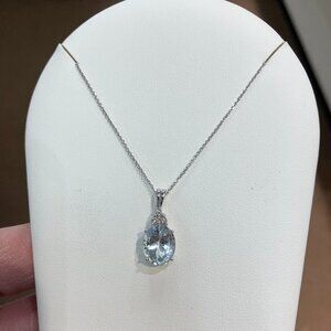 Aquamarine And Diamond White Gold Pendant